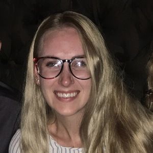 Meet your Posher, Karoline